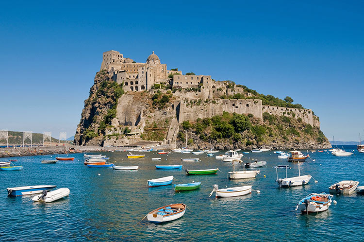 13 schöne Inseln in Europa - Ischia 